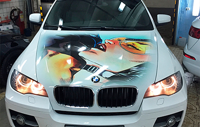 Винилография на капот BMW X6
