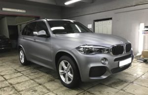 Полная оклейка BMW X5 в прозрачный мат