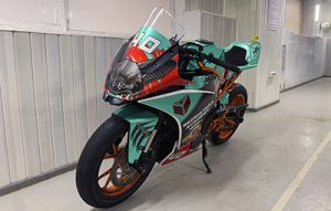 Наклейки на мотоцикл KTM RC390 для Илоны Селиной