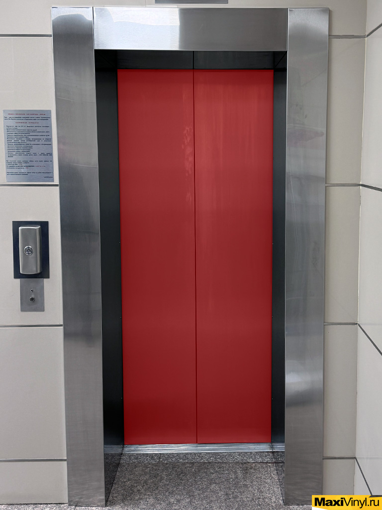 Двери снаружи