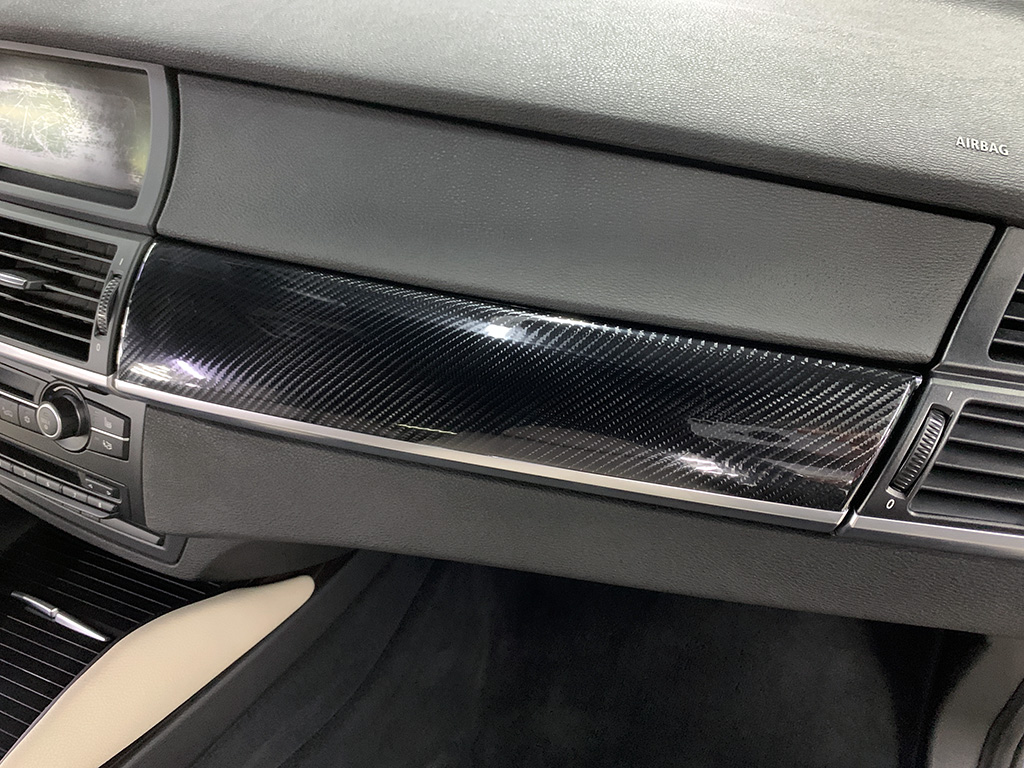 ПЛЮСЫ ПЛЕНКИ ПЕРЕД НАСТОЯЩИМ КАРБОНОМ