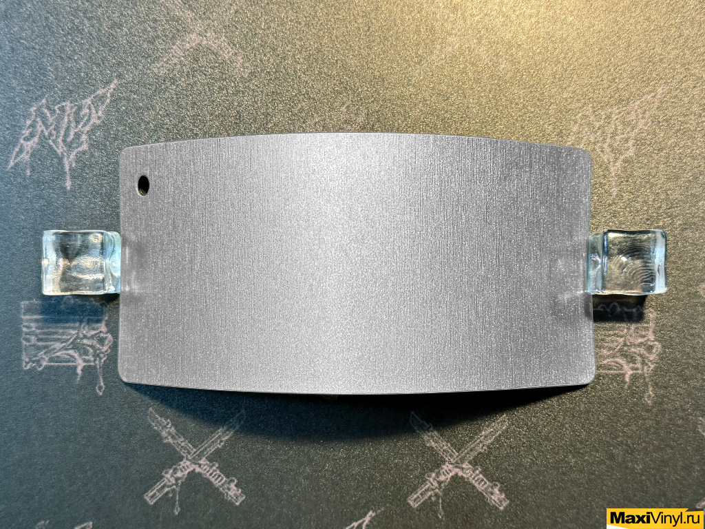 Серебристый матовый металлик