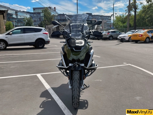 Полная оклейка мотоцикла BMW R1200GS в хаки