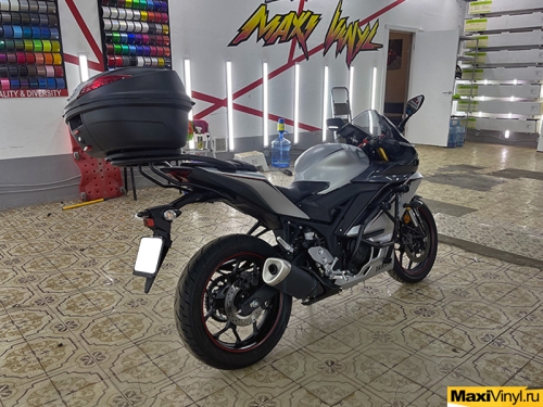 Частичная оклейка мотоцикла Yamaha YZF-R3