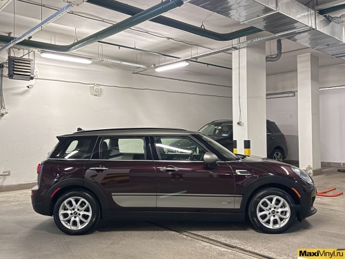 Преображение Mini Cooper Clubman с помощью наклеек и детейлинга