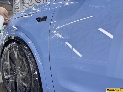 Оклейка зоны риска LiXiang L7 прозрачным глянцевым полиуретаном