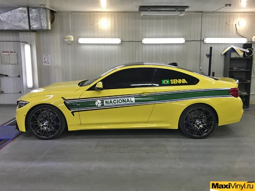 Изготовление наклеек на BMW M4