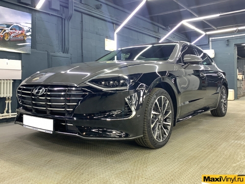 Оклейка верхней части Hyundai Sonata в серый глянец