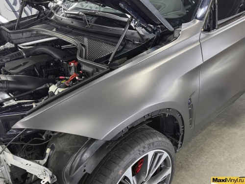 Оклейка BMW X6 F16 в серый матовый металлик