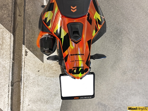 Оклейка мотоцикла KTM 690 SMC хром наклейками