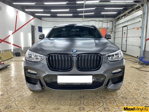 Полная оклейка BMW X4 в матовый полиуретан