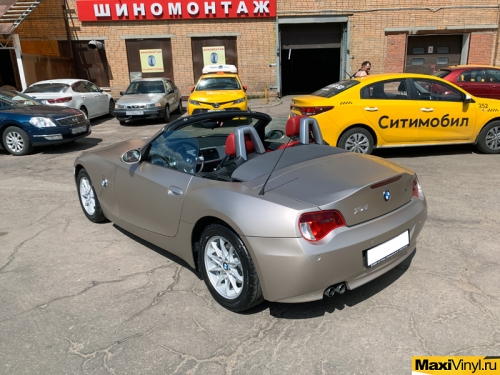 Полная оклейка BMW Z4 в TeckWrap