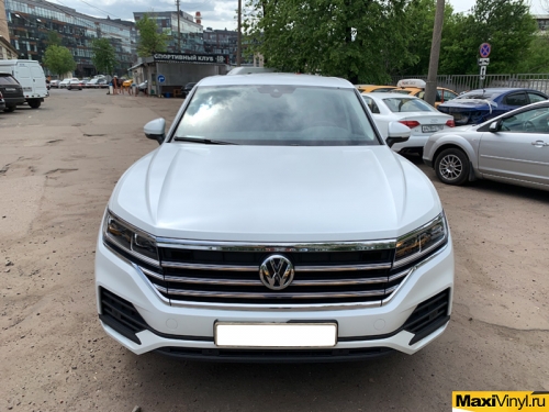 Полная оклейка Volkswagen Touareg в матовый Llumar