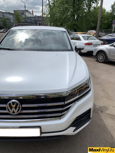 Полная оклейка Volkswagen Touareg в матовый Llumar