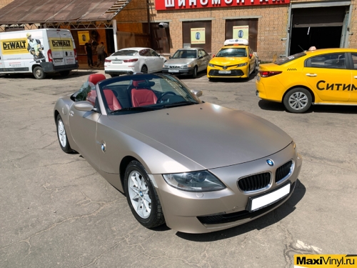 Полная оклейка BMW Z4 в TeckWrap