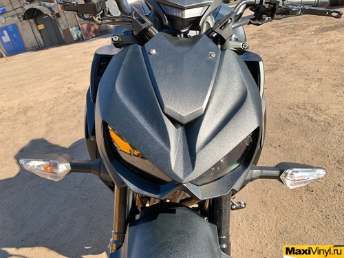 Полная оклейка мотоцикла Kawasaki Z1000R в чёрную текстуру