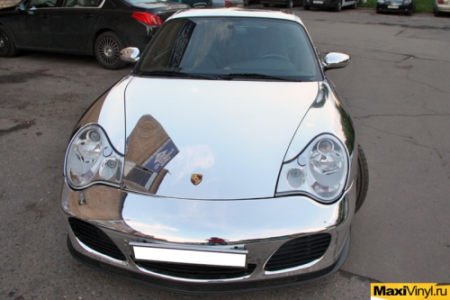 Полная оклейка Porsche 911 Turbo хромированной пленкой
