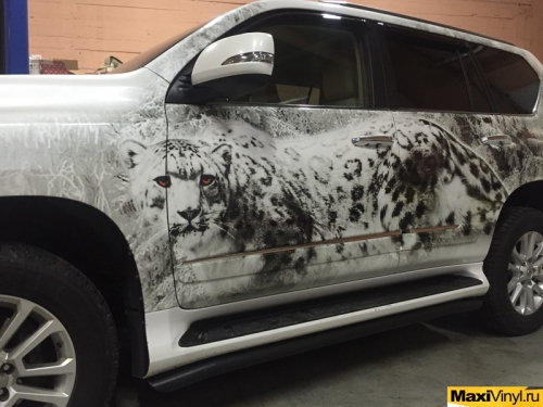 Винилография на бортах Lexus GX460