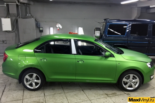 Полная оклейка прозрачной матовой пленкой Skoda Rapid