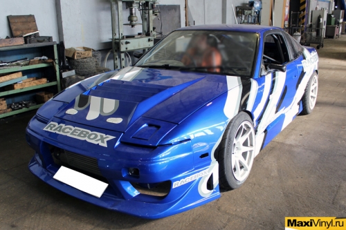 Оклейка Nissan 240SX под дрифт