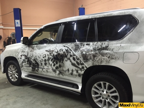 Винилография на бортах Lexus GX460
