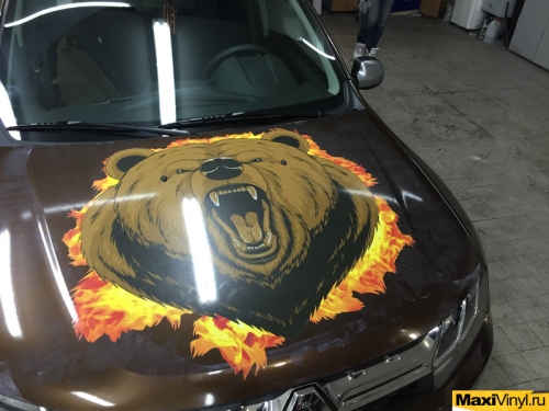 Винилография на капот Renault Duster