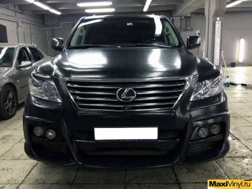 Полная оклейка Lexus LX570 пленкой под кожу