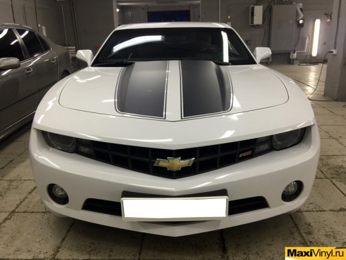 Изготовление и оклейка полос на Chevrolet Camaro