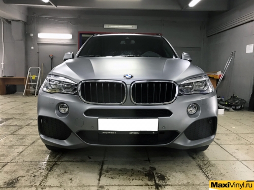 Полная оклейка BMW X5 в прозрачный мат