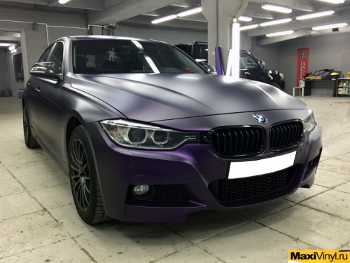 Полная оклейка автомобиля BMW 3 серии F30 пленкой KPMF