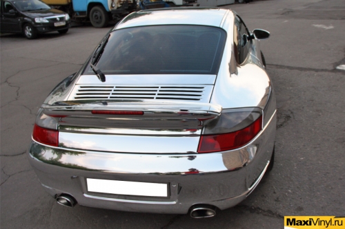 Полная оклейка Porsche 911 Turbo хромированной пленкой
