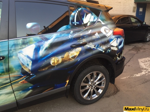 Винилография на бортах Toyota Rav4