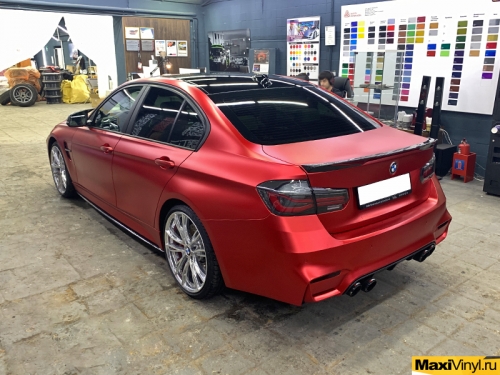 Частичная переклейка BMW 3 серии F30 в TeckWrap