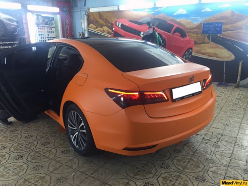 Полная оклейка Acura TLX в оранжевый мат