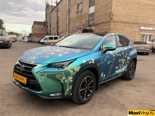 Винилография на Lexus NX Ван Гог