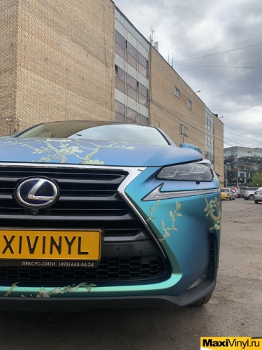 Винилография на Lexus NX Ван Гог
