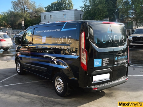 Брендирование Ford Tourneo Custom для компании Luxeir