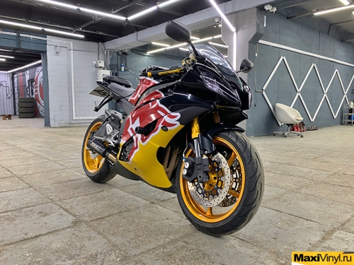 Изготовление наклеек на мотоцикл Yamaha R6