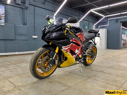 Изготовление наклеек на мотоцикл Yamaha R6