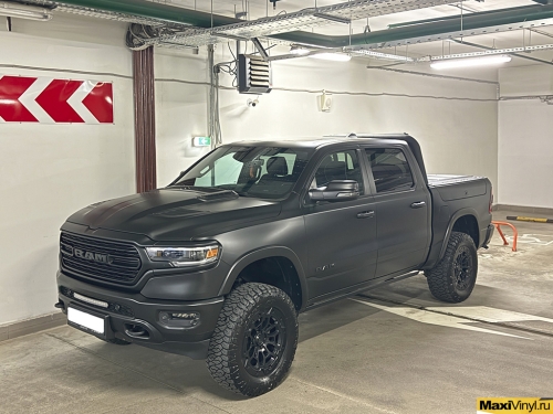 Частичная оклейка Dodge RAM 1500
