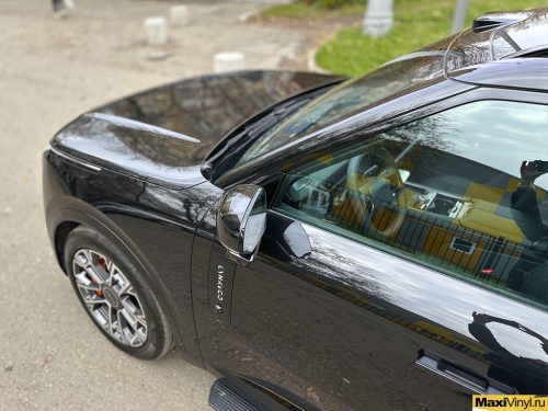 Оклейка зон риска Lynk&Co 900