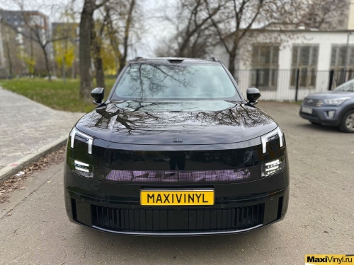 Оклейка зон риска Lynk&Co 900