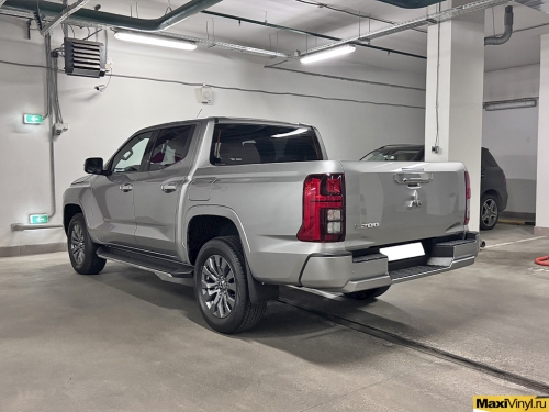Оклейка прозрачной полиуретановой пленкой Mitsubishi L200