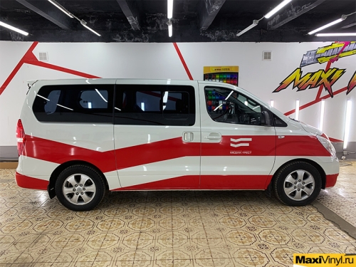 Брендирование Hyundai H1 для компании Медиа-трест