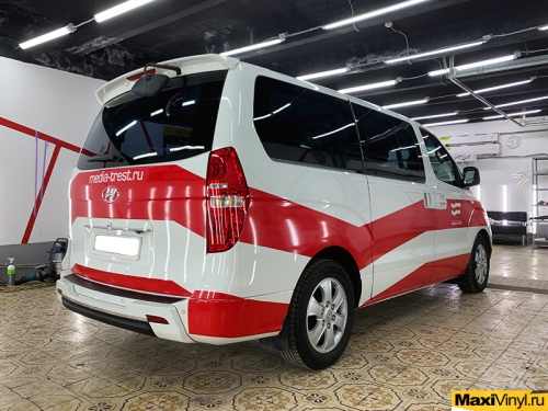 Брендирование Hyundai H1 для компании Медиа-трест