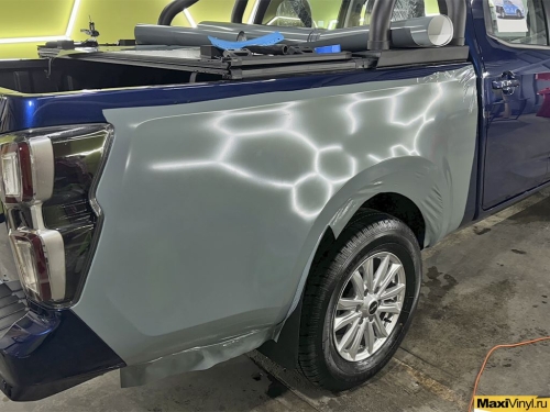 Брендирование Isuzu D-Max