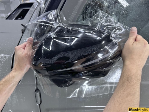 Полная оклейка Mercedes-Benz G class полиуретановой пленкой