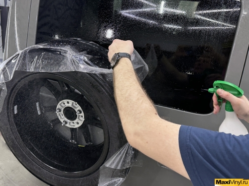 Полная оклейка Mercedes-Benz G class полиуретановой пленкой