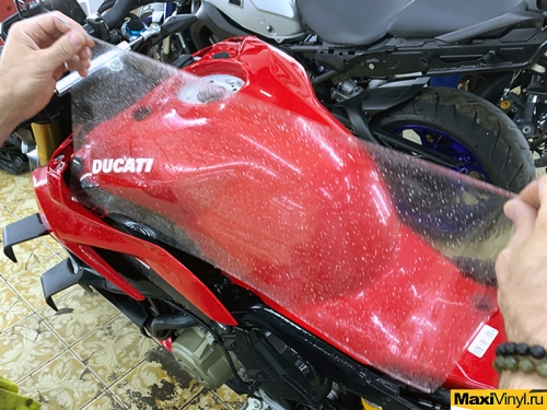 Полная оклейка мотоцикла Ducati Streetfighter V4S