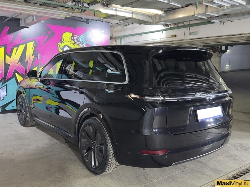 Полная оклейка LiXiang L9 в глянцевый полиуретан